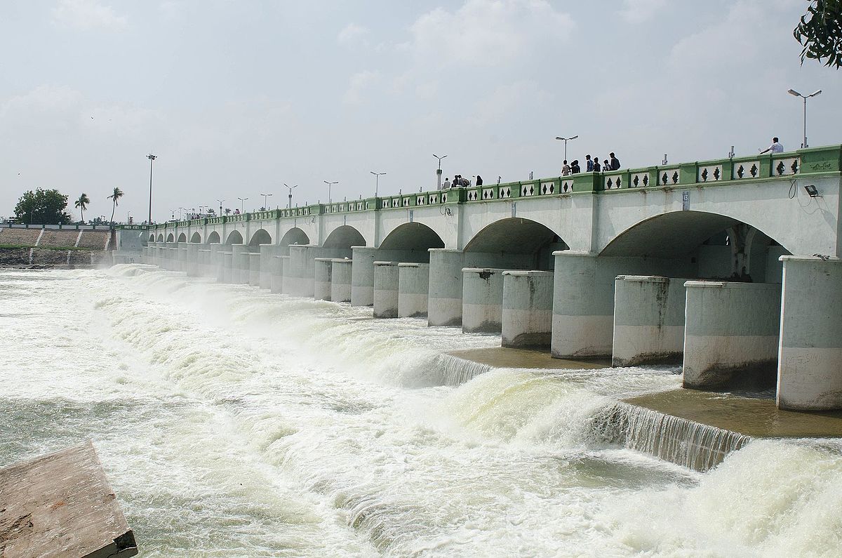 Kallanai Dam